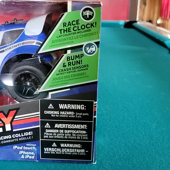 NWT iOS Smartphone controlled Rally Car - Picture 5 of 12